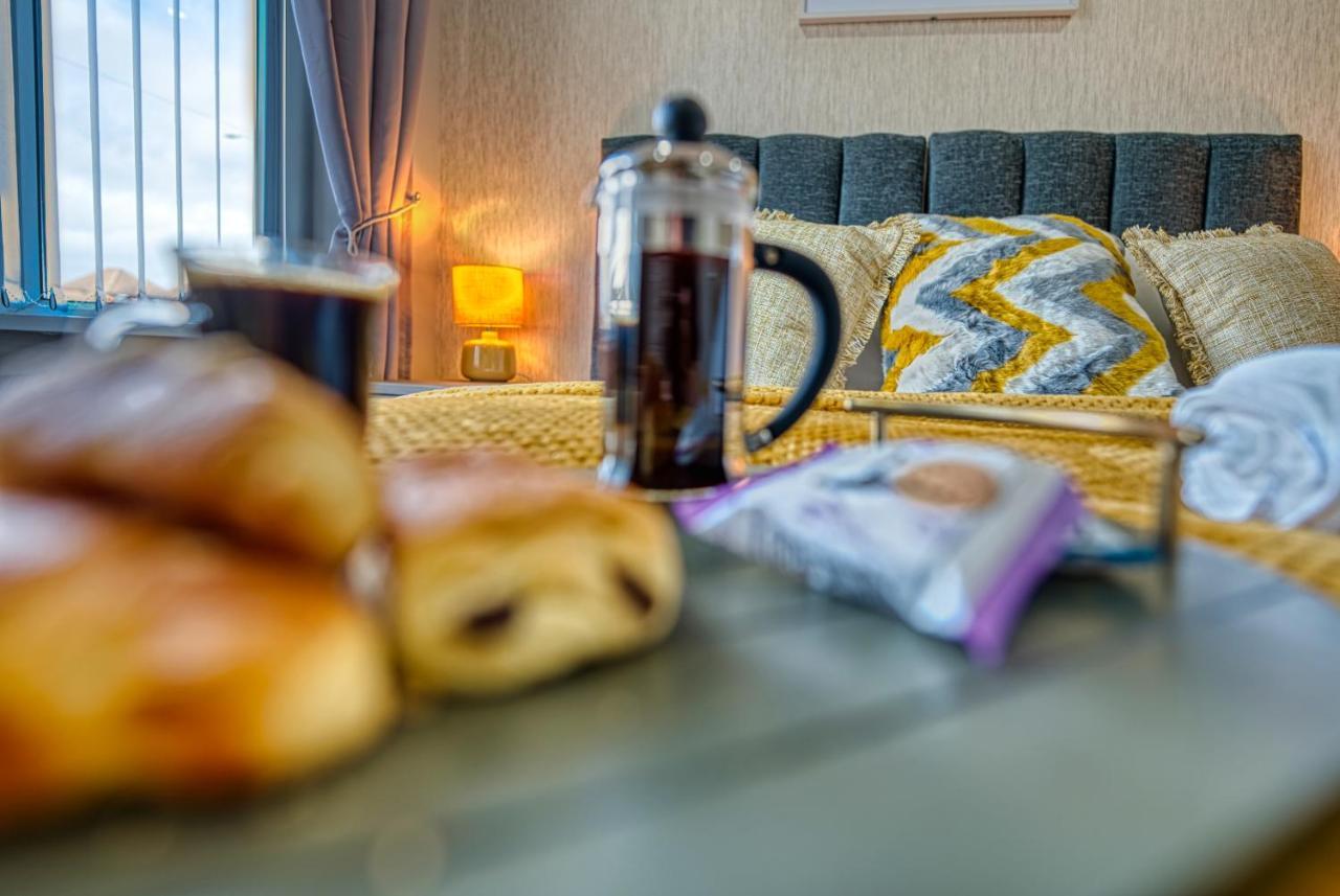 Stylish House - B'Ham Airport And Nec, Jlr Solihull, Business & Leisure Stays - Aspen House Eksteriør bilde