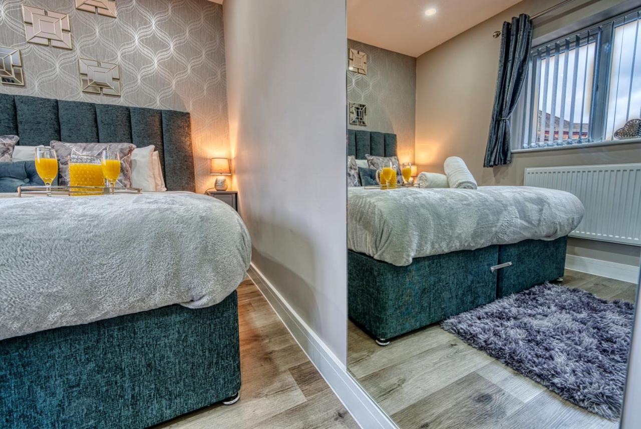 Stylish House - B'Ham Airport And Nec, Jlr Solihull, Business & Leisure Stays - Aspen House Rom bilde