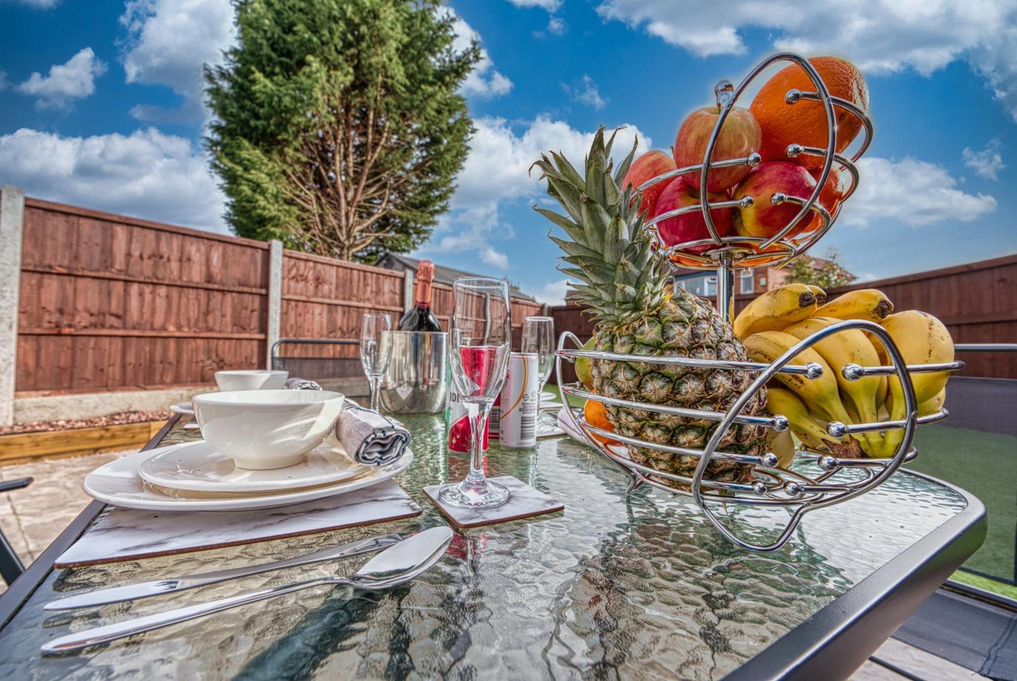 Stylish House - B'Ham Airport And Nec, Jlr Solihull, Business & Leisure Stays - Aspen House Eksteriør bilde